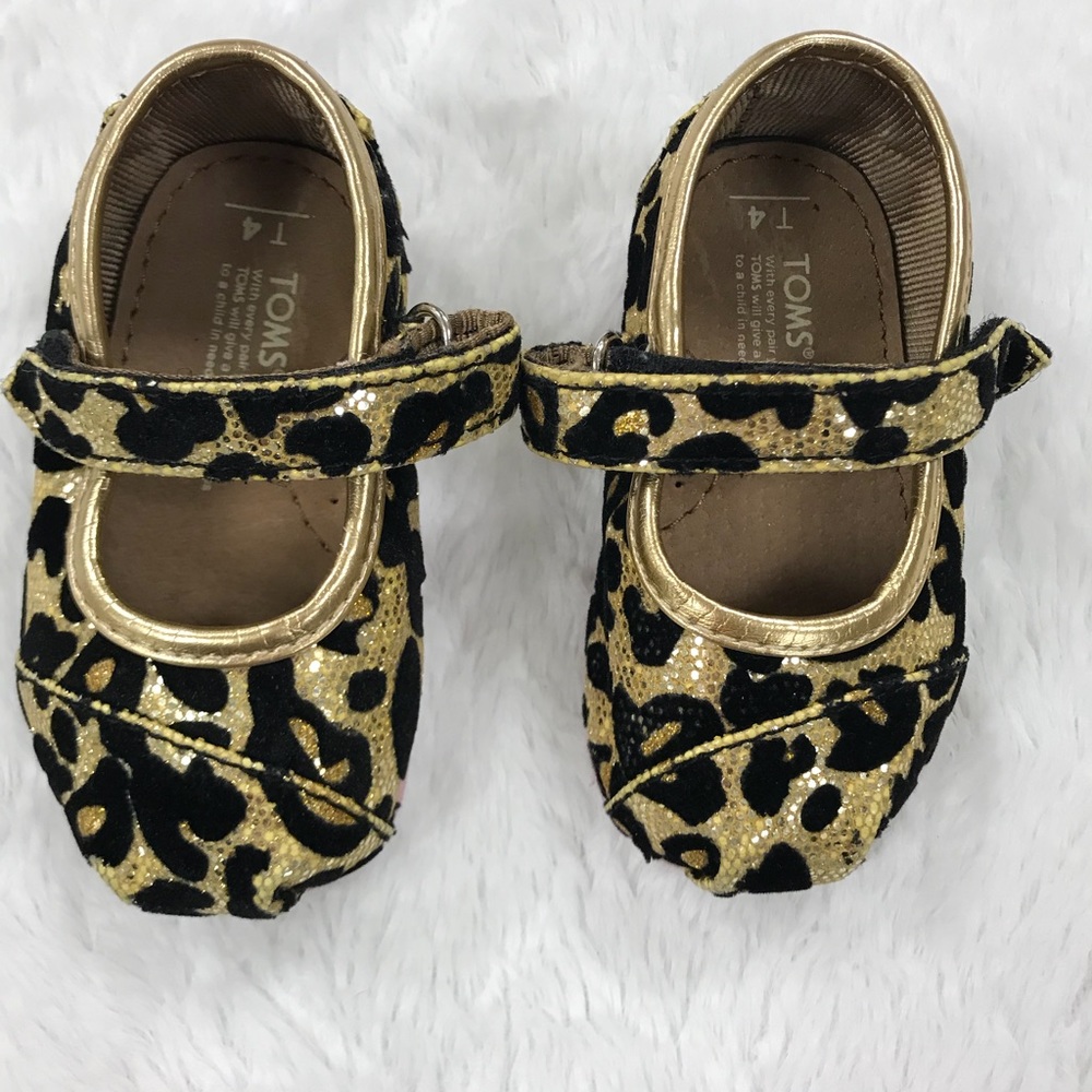 🖤✨Size T4 Tiny TOMS Gold Leopard Maryjanes✨🖤